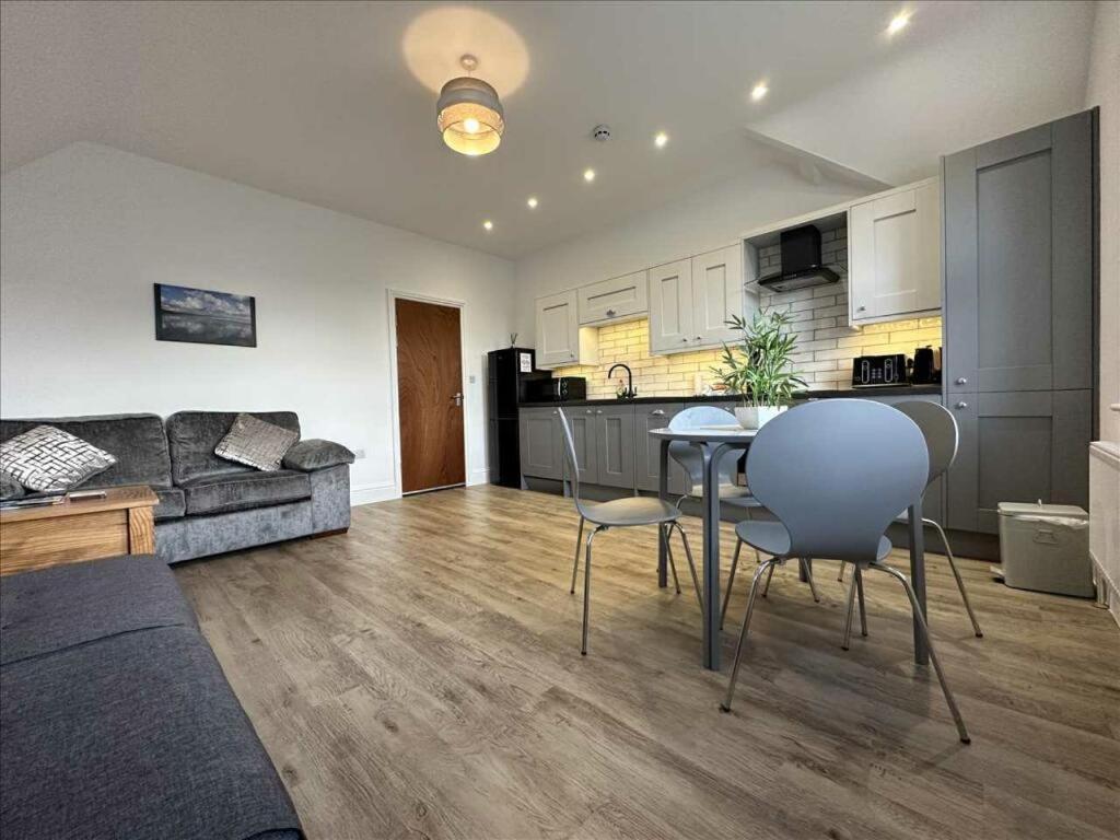 Апартаменты Brooklands Filey Seaside Retreat Flat 6 Экстерьер фото